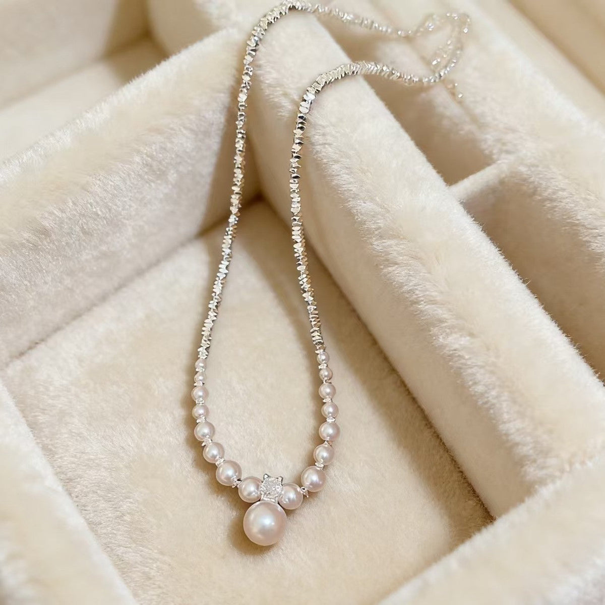 Pieces Of Sier Clavicle Chain Valentine's Day Necklace