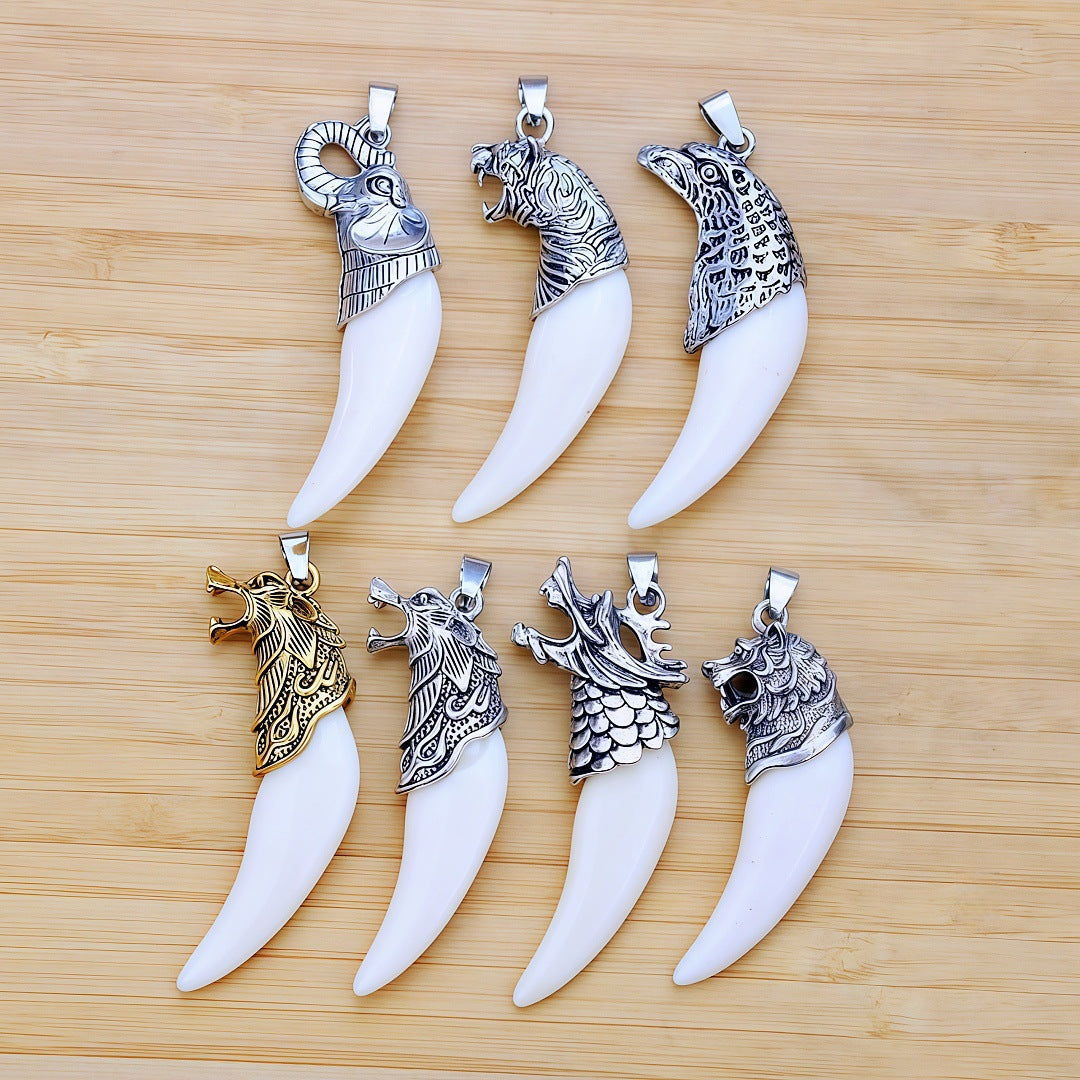 Men's Retro Tibetan Sier Simulation Dog Teeth Pendant