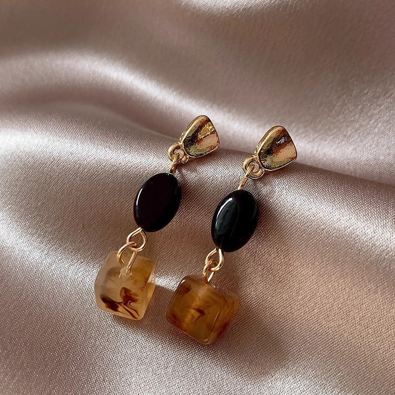 Women's Sier Needle Light Luxury French Retro Geometric Pearl Heart Earrings