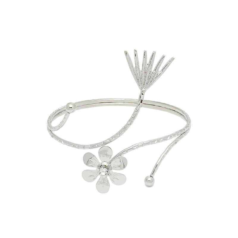 Fashion Butterfly Exaggerated Metal Flower Armband Bracelets