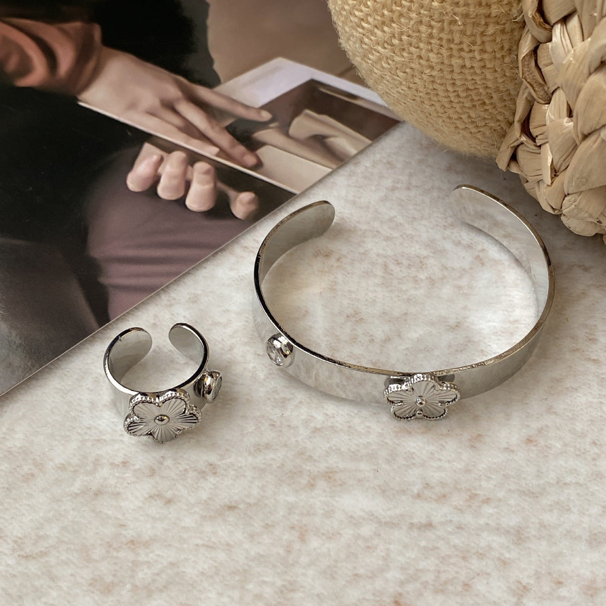 Women's Texture Collection Stylish Unique Temperament Twin Wear Rings