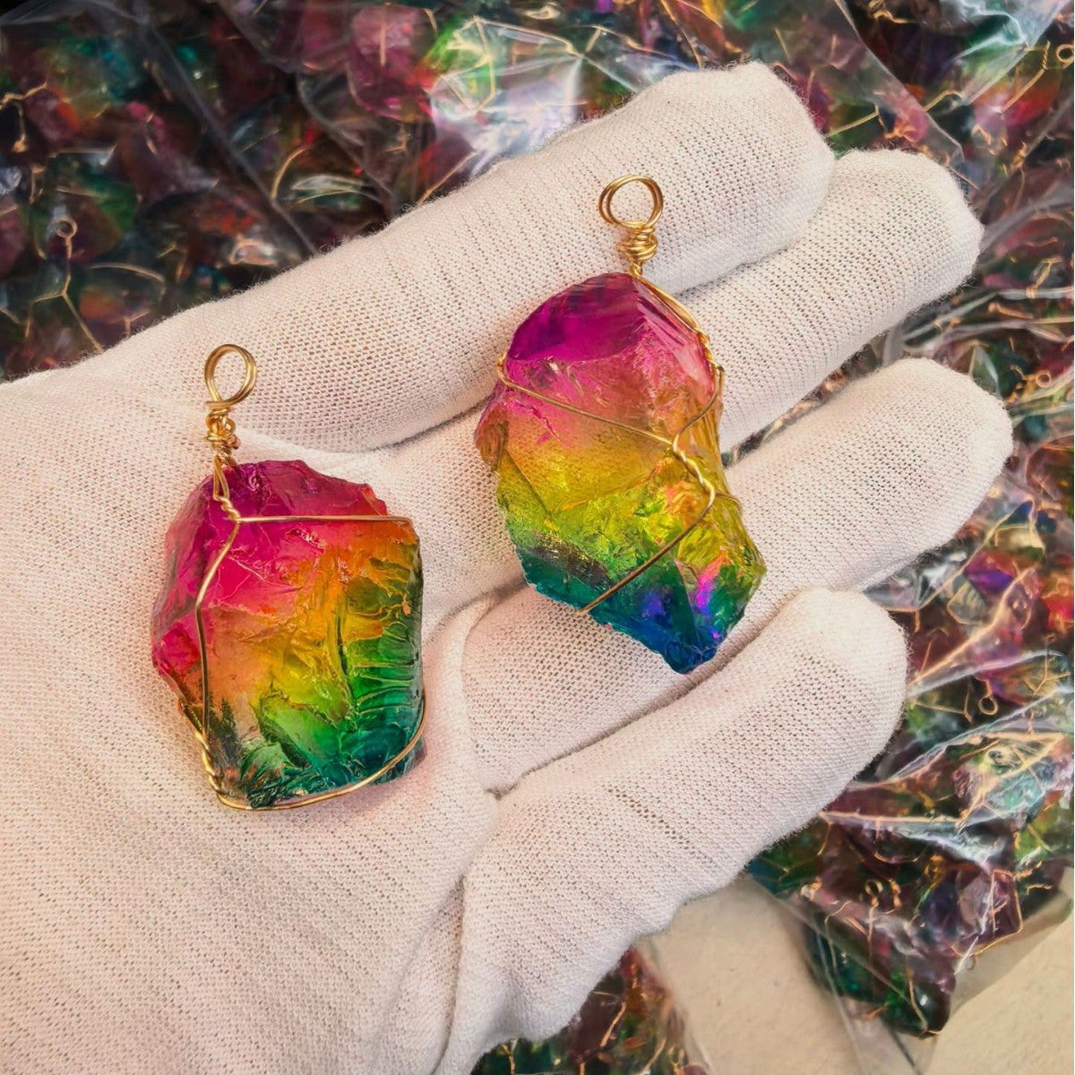 Color Natural Raw Gemstone Winding Crystal Pendants