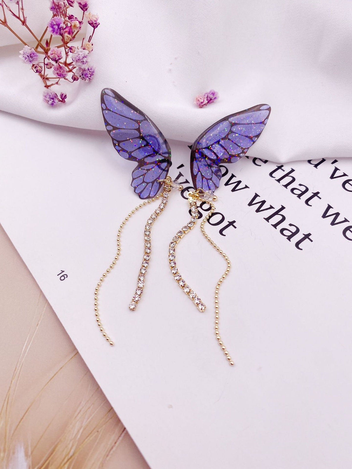 Women's Fashion Three-dimensional Butterfly Personalized Simple Long Rings