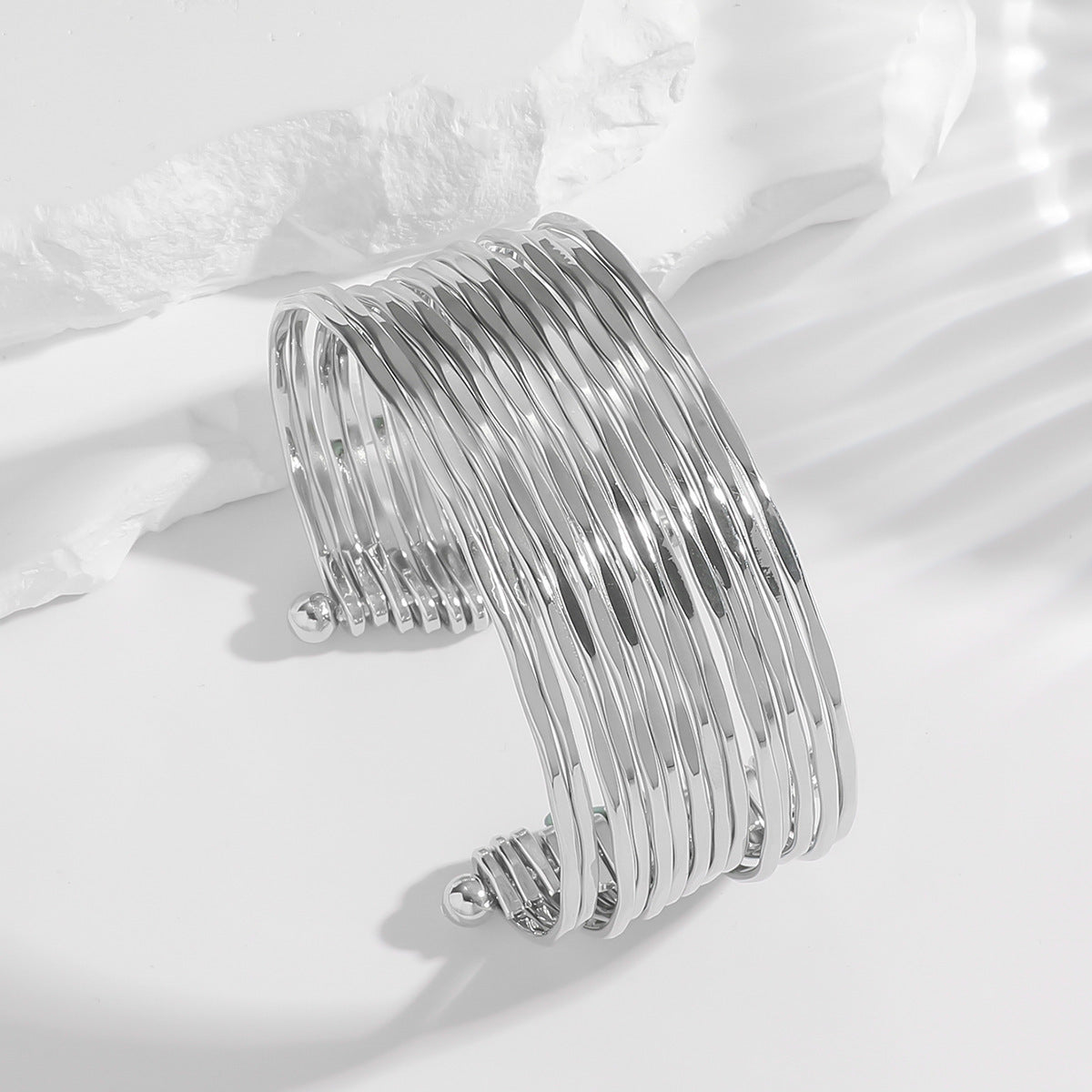French Simplicity Design Sense Open-end Polished Niche Retro Hollow Bracelets