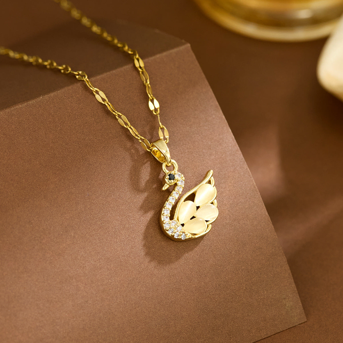 Inlaid Zircon Swan Titanium Steel Female Summer Necklace