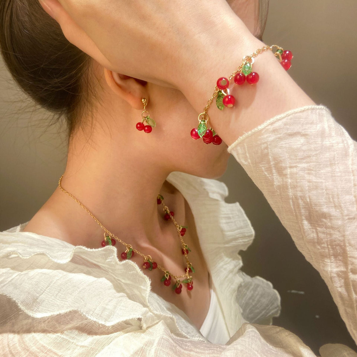 Cherry Strawberry Leaf Three-piece Sweet Elegance Jewelry Set