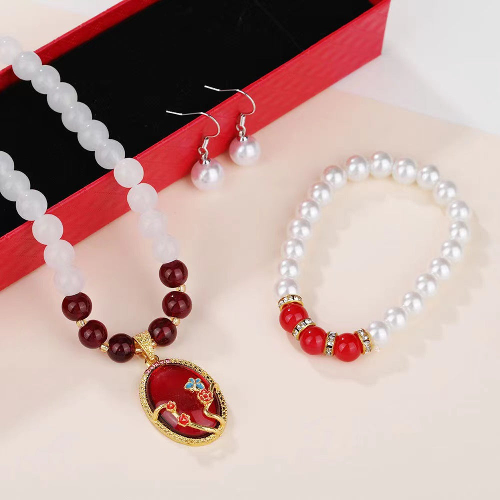 Women's Korean Simple To Give Mom Mother's Day Gift Live Necklaces