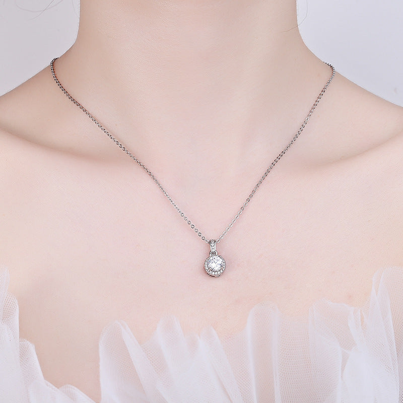 Women's Live Chain Round Diamond Karat Simulation Moissanite Simple Clavicle Pendants