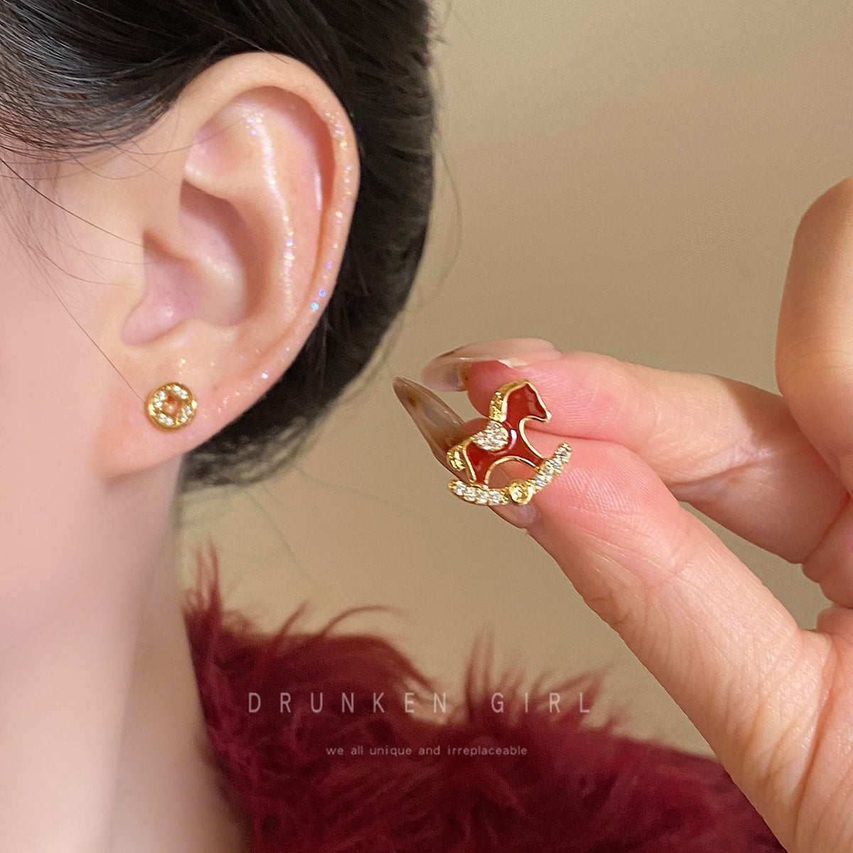 Red Unique Design Fashionable Light Luxury Premium Stud Earrings