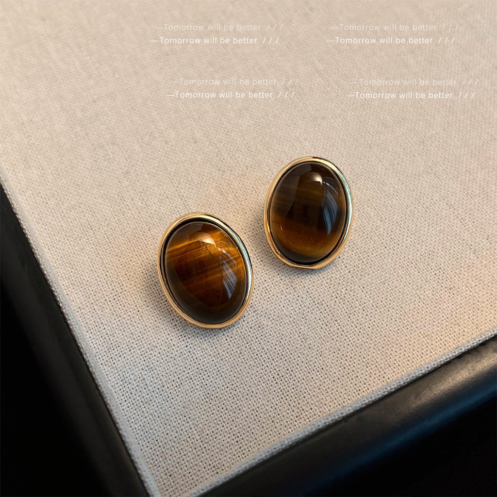 Women's Oval Tigereye For Stylish Elegant Light Luxury Stud Earrings