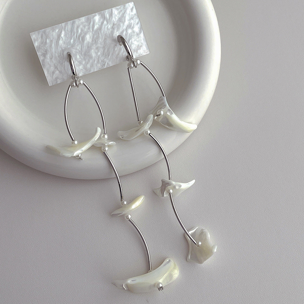 Women's Design Tassel Simple White Shell Extra Long Elegant Party Fried Earrings