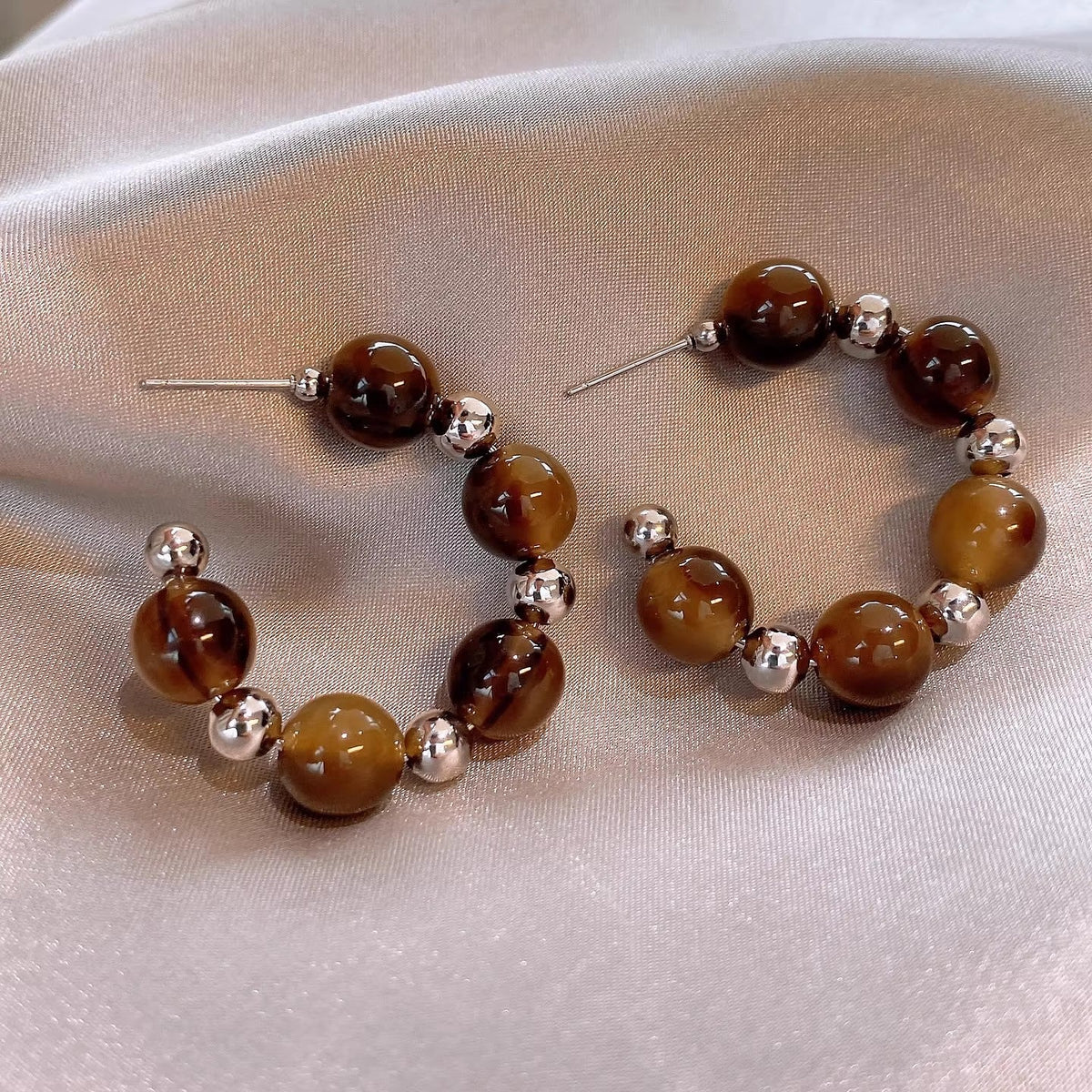 Women's Sier Needle Light Luxury French Retro Geometric Pearl Heart Earrings