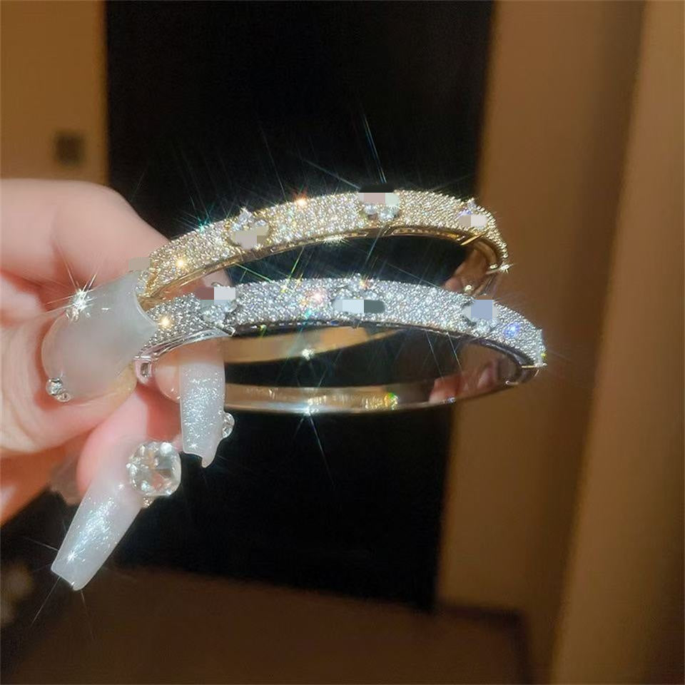 Four-leaf Flower Light Luxury High-grade Zircon Full Diamond Niche Bracelets