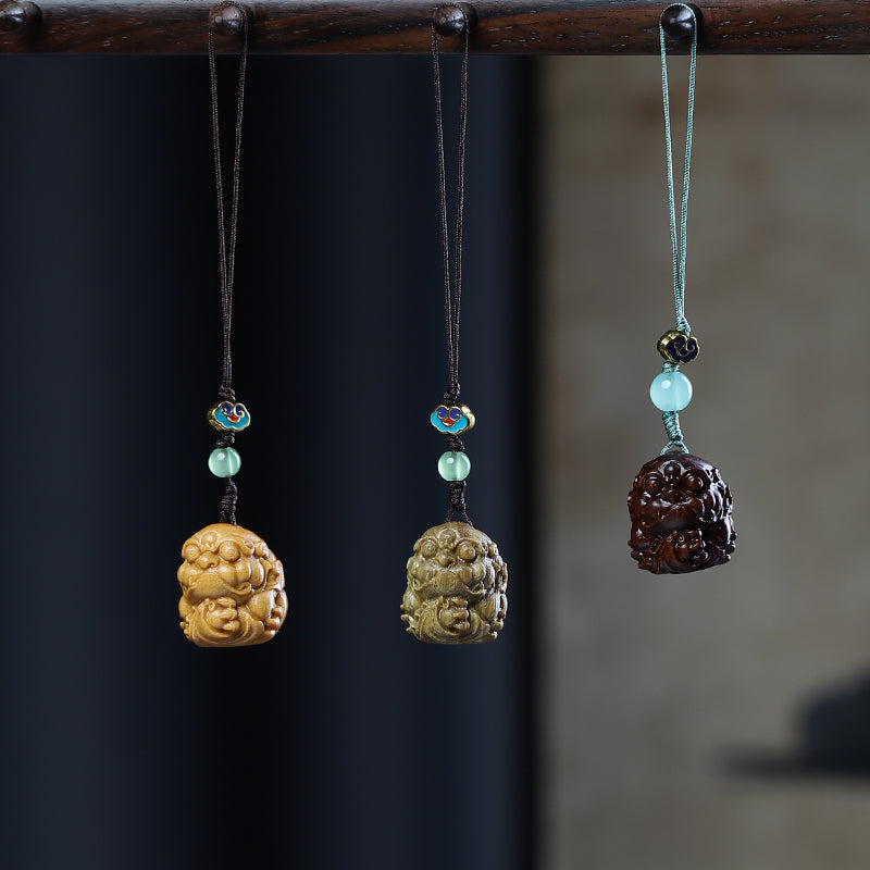 Green Sandalwood Carving Cute Animal Creative Bag Car Key Mobile Pendant