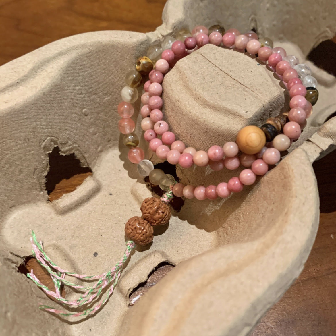 Women's Mahogany Texture Woven Retro Elegant Natural Stone Simple Light Bracelet