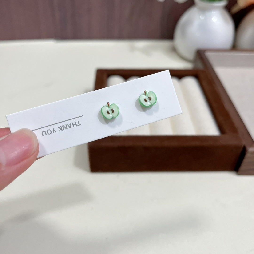 Apple Magnetic Simple Personality Sweet Mori Style Ear Clip