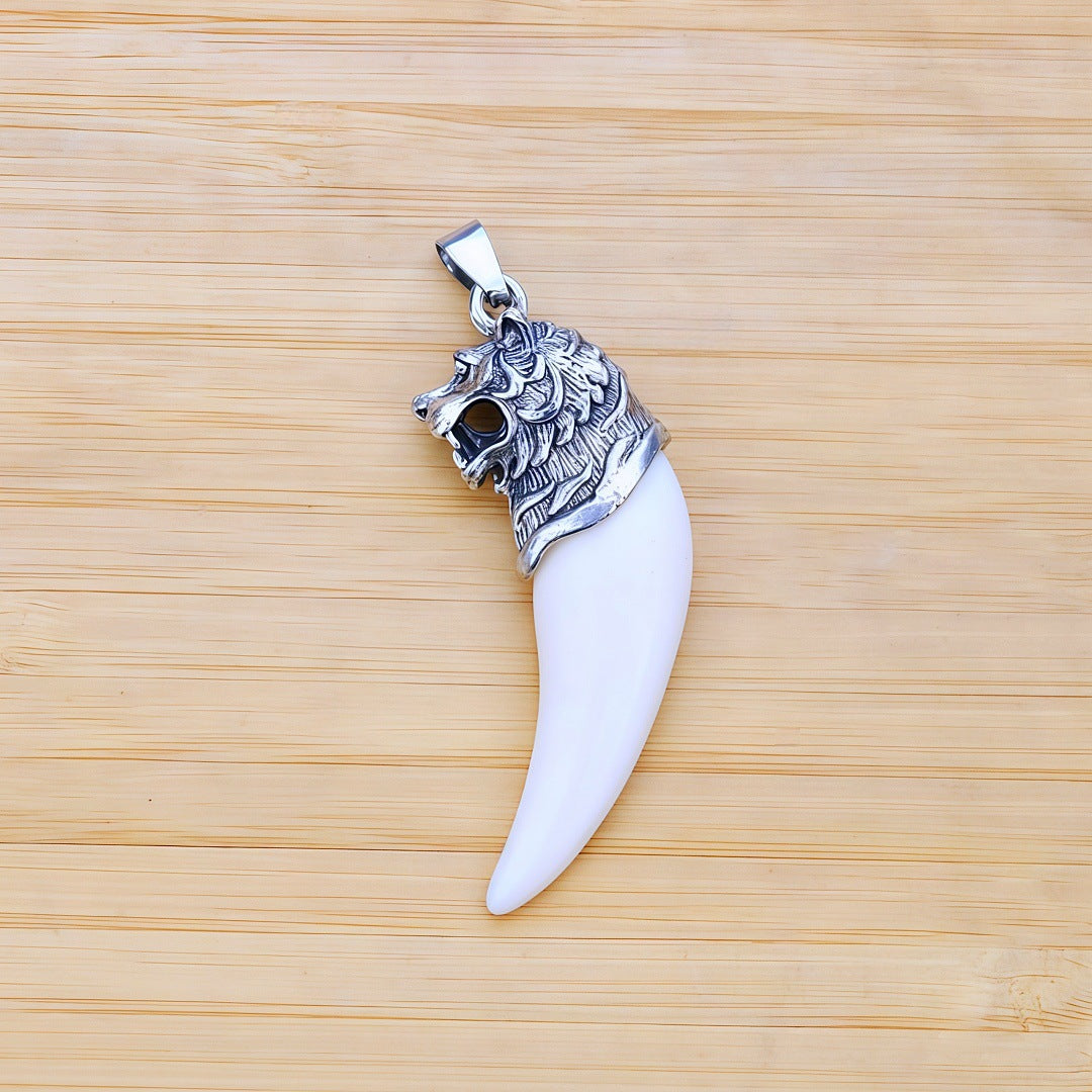 Men's Retro Tibetan Sier Simulation Dog Teeth Pendant