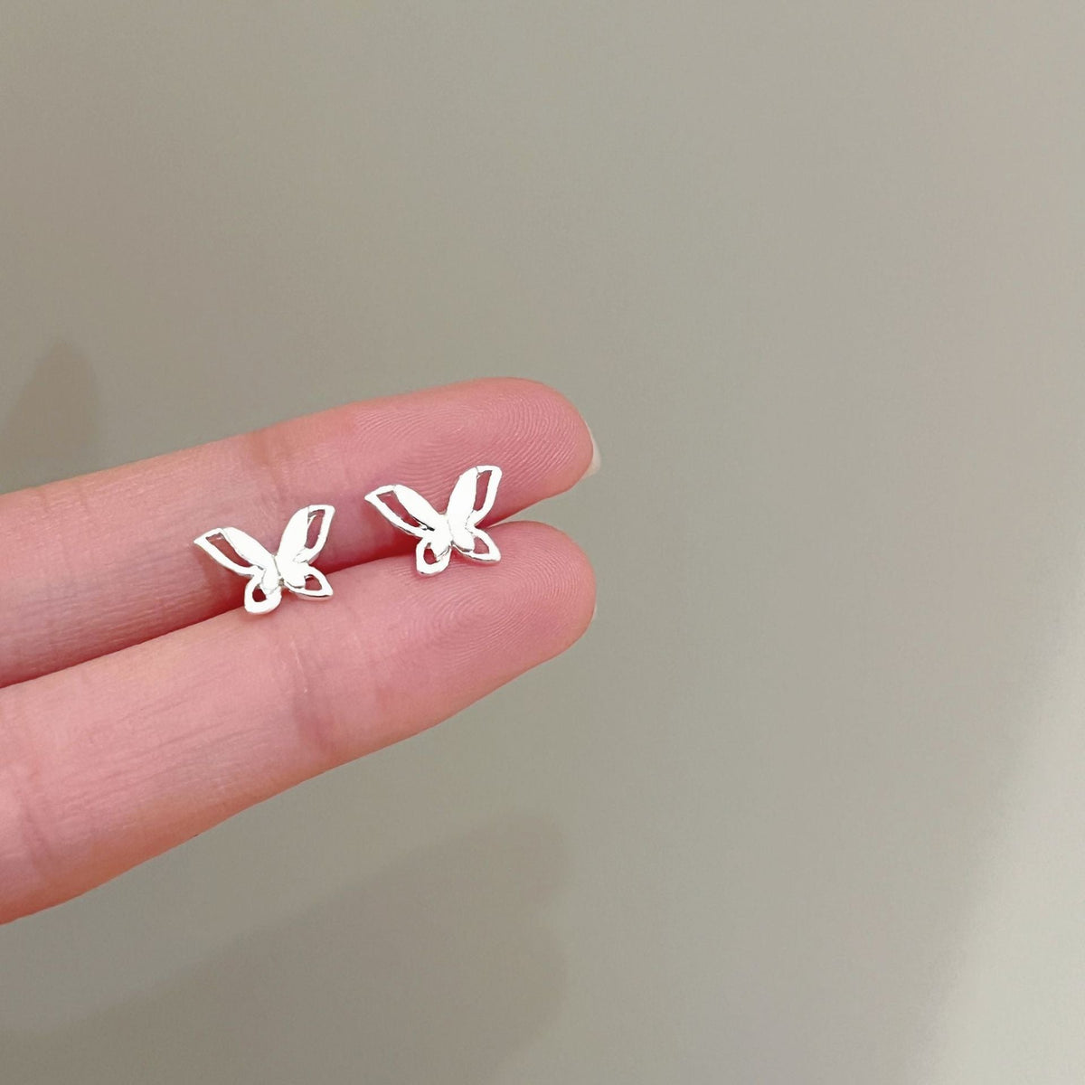 High-grade Bow Small Sier-plated Geometric Korean Earrings