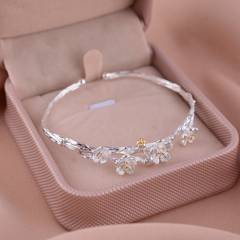 Spanner Female Summer Simple Mori Style Fresh Peach Blossom Fashion Bracelet