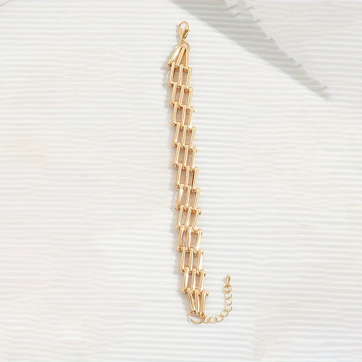 Wind Metal Chain Glossy Collar Can Earrings