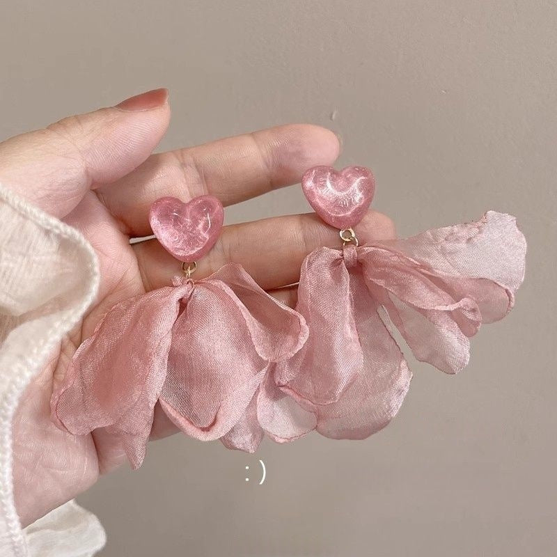 Style Flower Female Design High-grade Ear Giant Rings