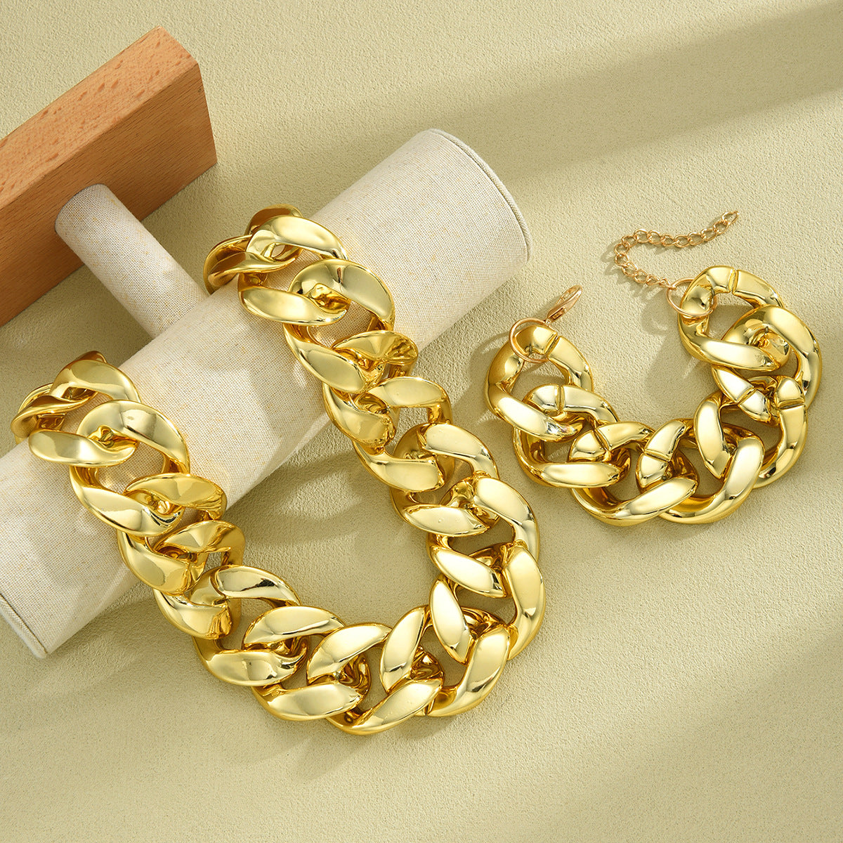Women's Exaggerated Punk Thick Chain Personalized Clothing Jewelry Set