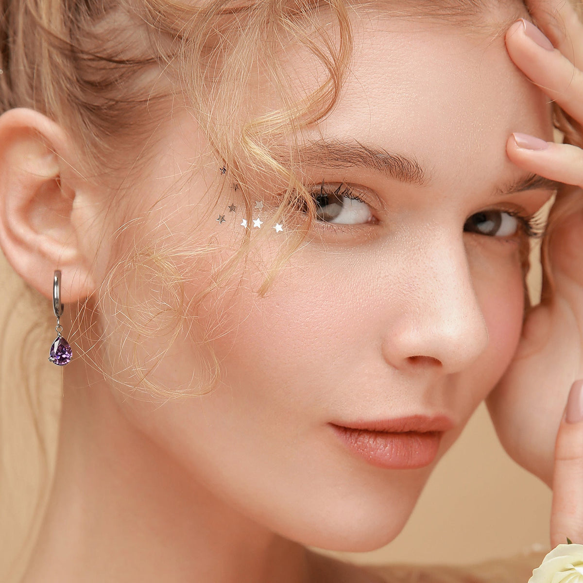 Titanium Steel Zircon Coil Small Ear Earrings