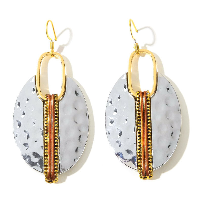Women's Fashion Retro Exaggerated Sier Plated Two-tone Cocktail Stud Earrings