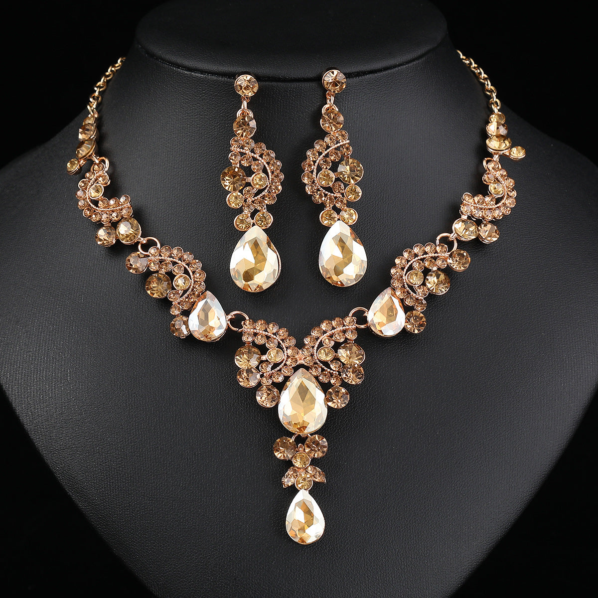 Suite High-grade Three-piece Bridal Wedding Dress Earrings