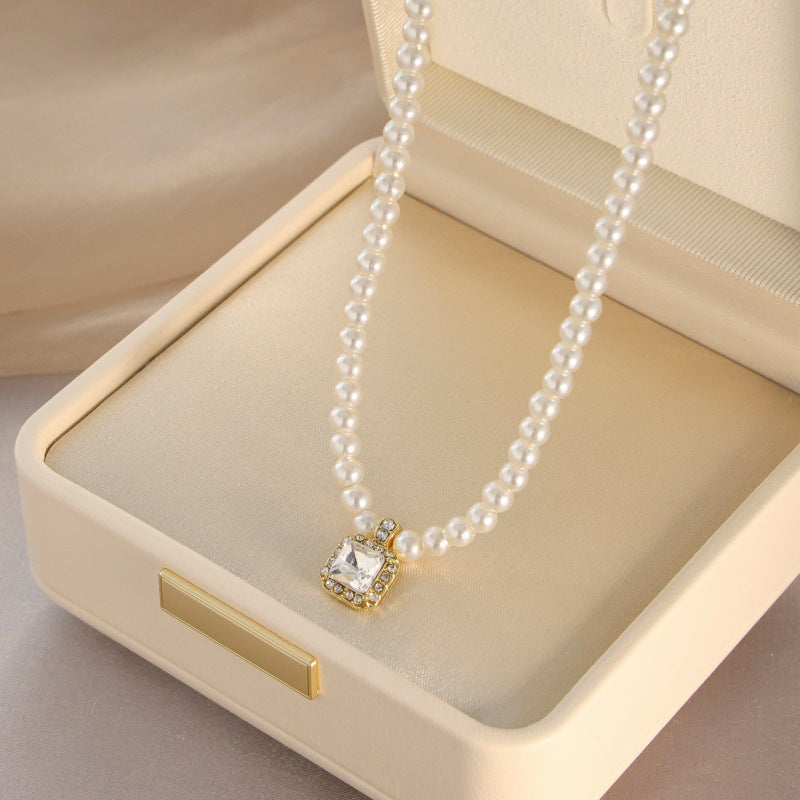 Sweater Chain Light Luxury High Sense Of Design Elegant Female Necklaces