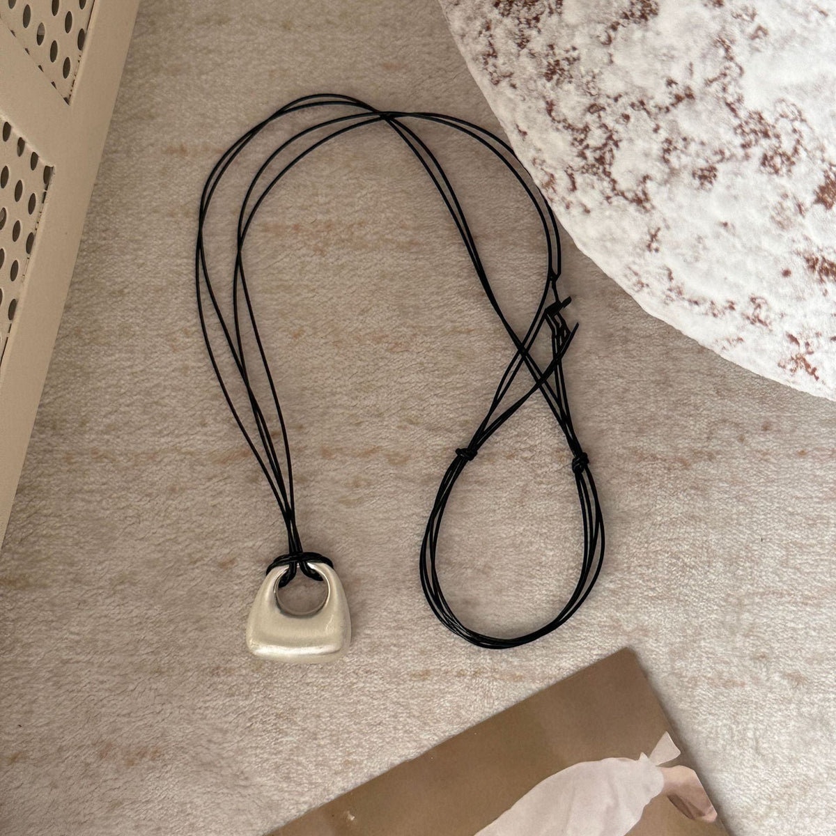 Simple Light Luxury Metal Bags Long Niche Design Leather Rope Necklaces