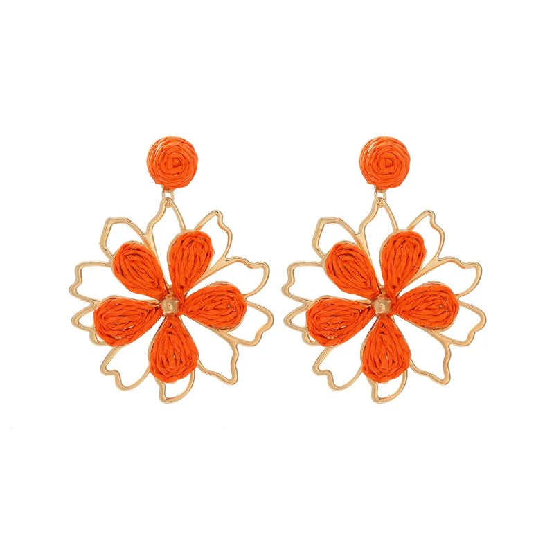 Women's High-grade Sweet Flowers Raffia Fashion Hand-knitted Earrings