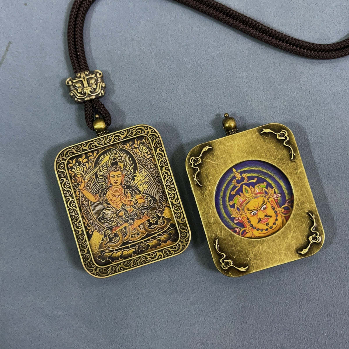 Double-sided Home Twee Zodiac Eight Patron Saints Scenic Pendants