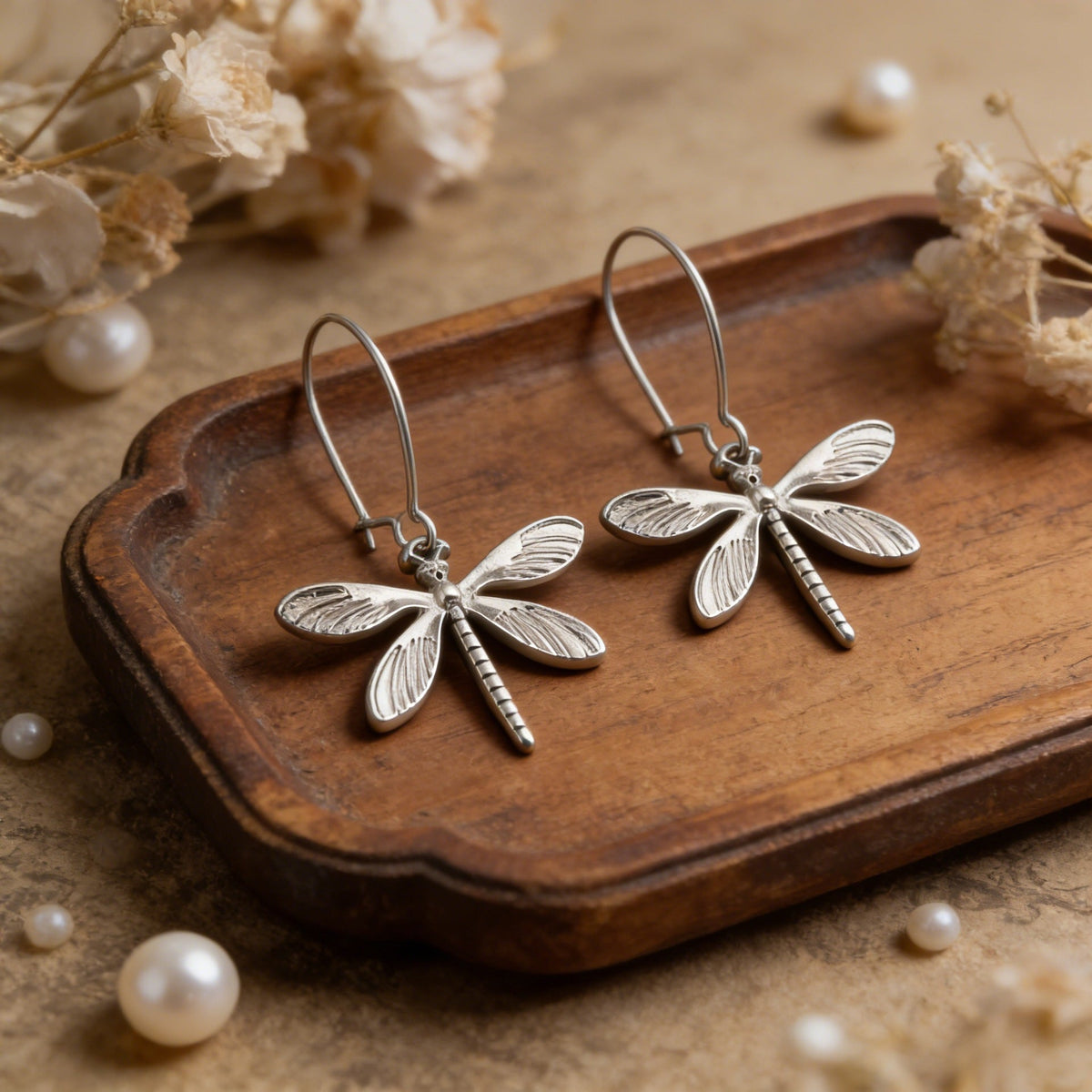 Women's Three-dimensional Dragonfly Mori Style Niche Gentle Temperament Rings