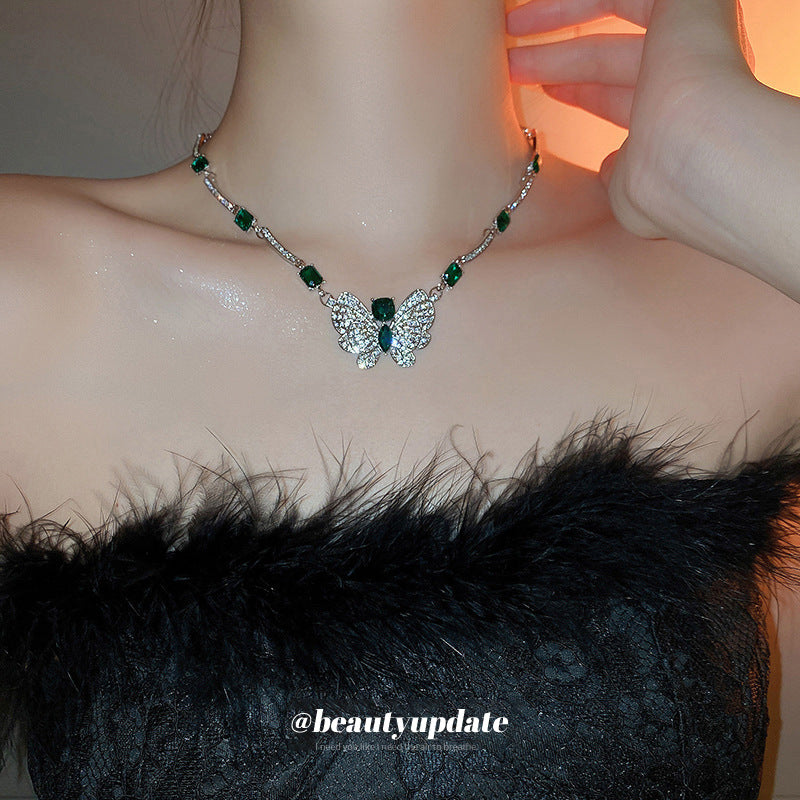Butterfly Emerald Square Exaggerating Collarbone Light Luxury Jewelry Set