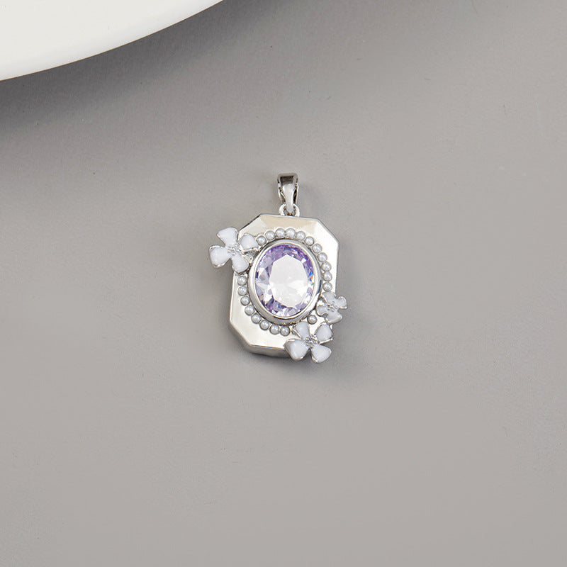 Cool Innovative Single Inlaid Square Gem Pendant