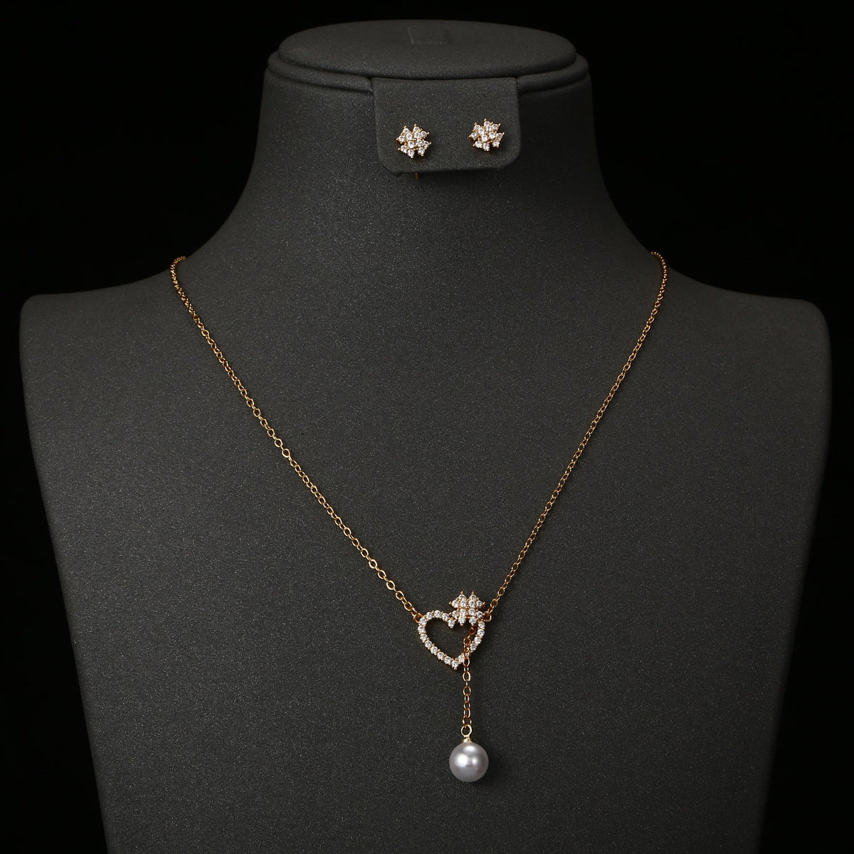 Gold Love Pearl Clover Ear Temperament Affordable Luxury Jewelry Set