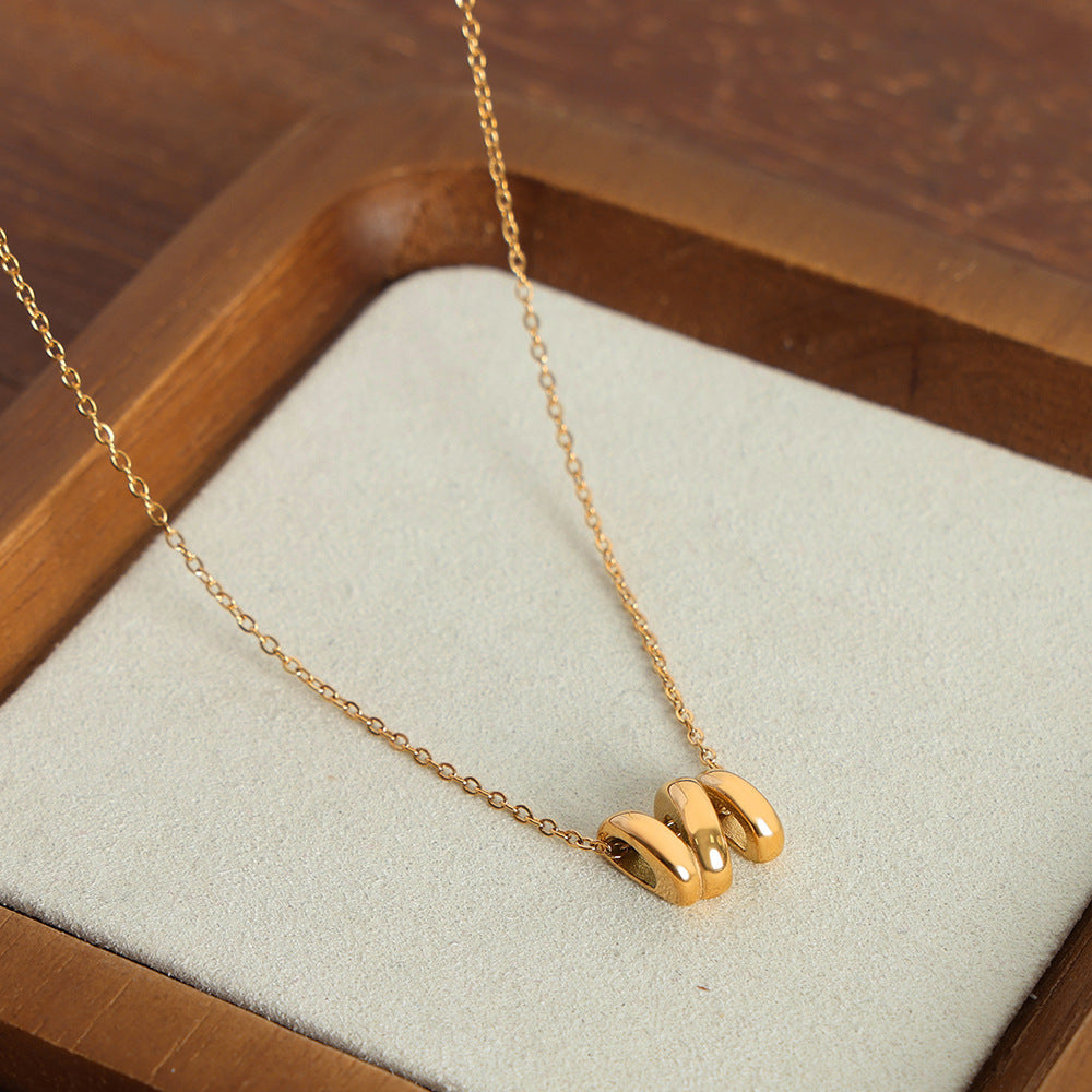Personality Queen Mother Clavicle Chain Cylindrical Design Necklace