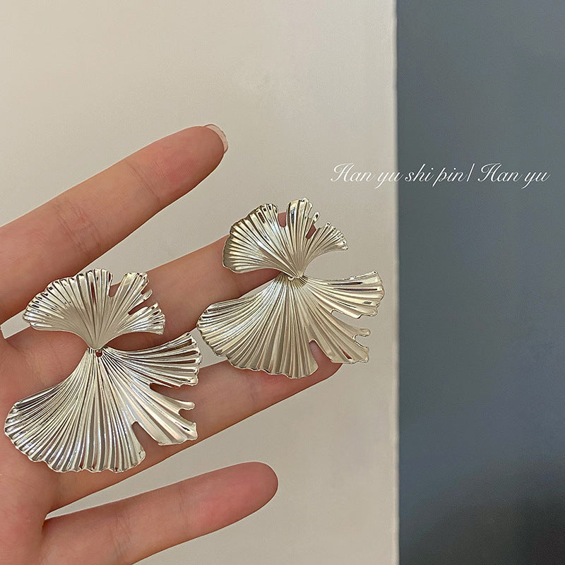 Sier Needle Exaggerated Geometric Metal Simple High-grade Love Big Rings