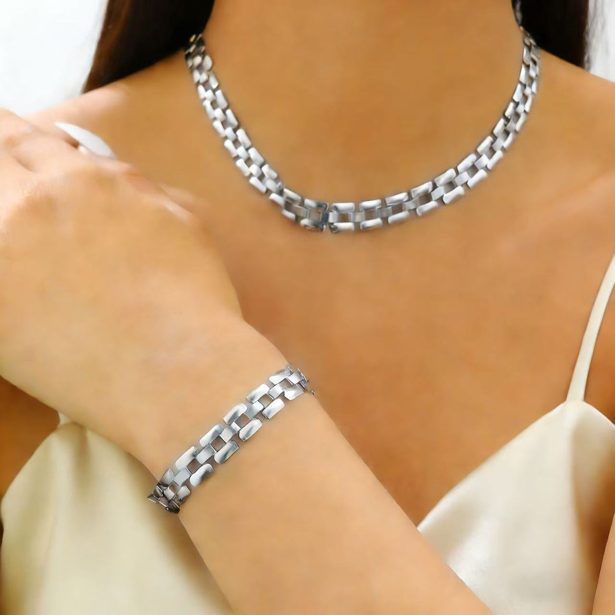 Women's Fashion Y-shaped Watch Clavicle Chain Stacked Strap Length Sweater Jewelry Set