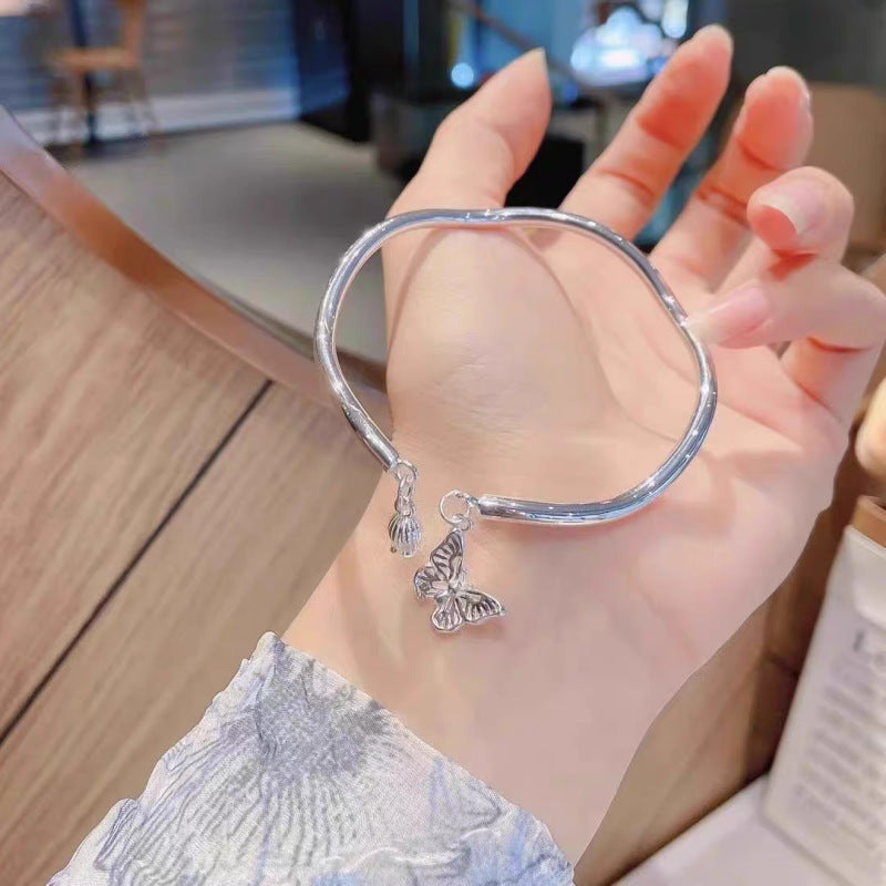 Women's Lily Butterfly Simple Versatile Mori Wave Tassel Open Bracelet