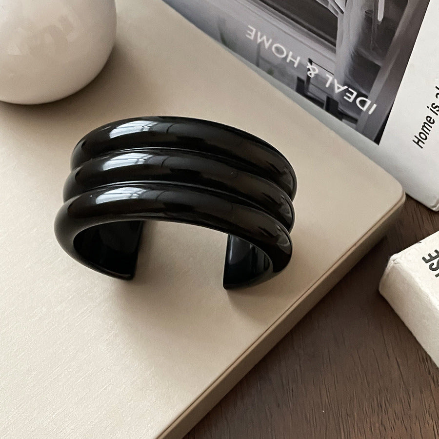 Acrylic Blooming Round Atmospheric Commute Minimalist Niche Bracelet