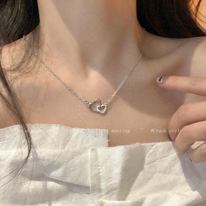 Women's Niche Design Light Luxury Clavicle Chain Necklaces