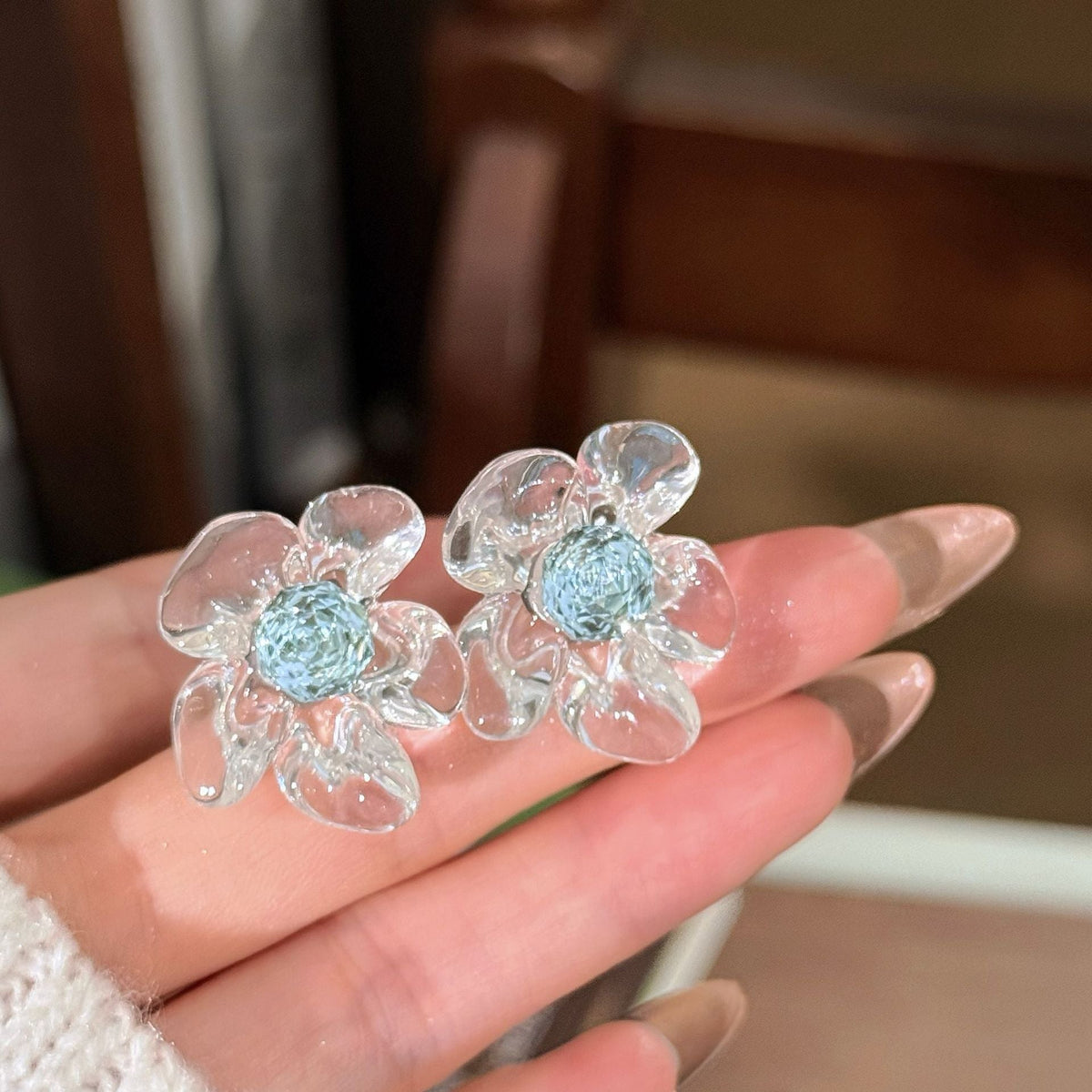 Women's Fairy Sweet Transparent Rose Cut Flower Fashionable Rings