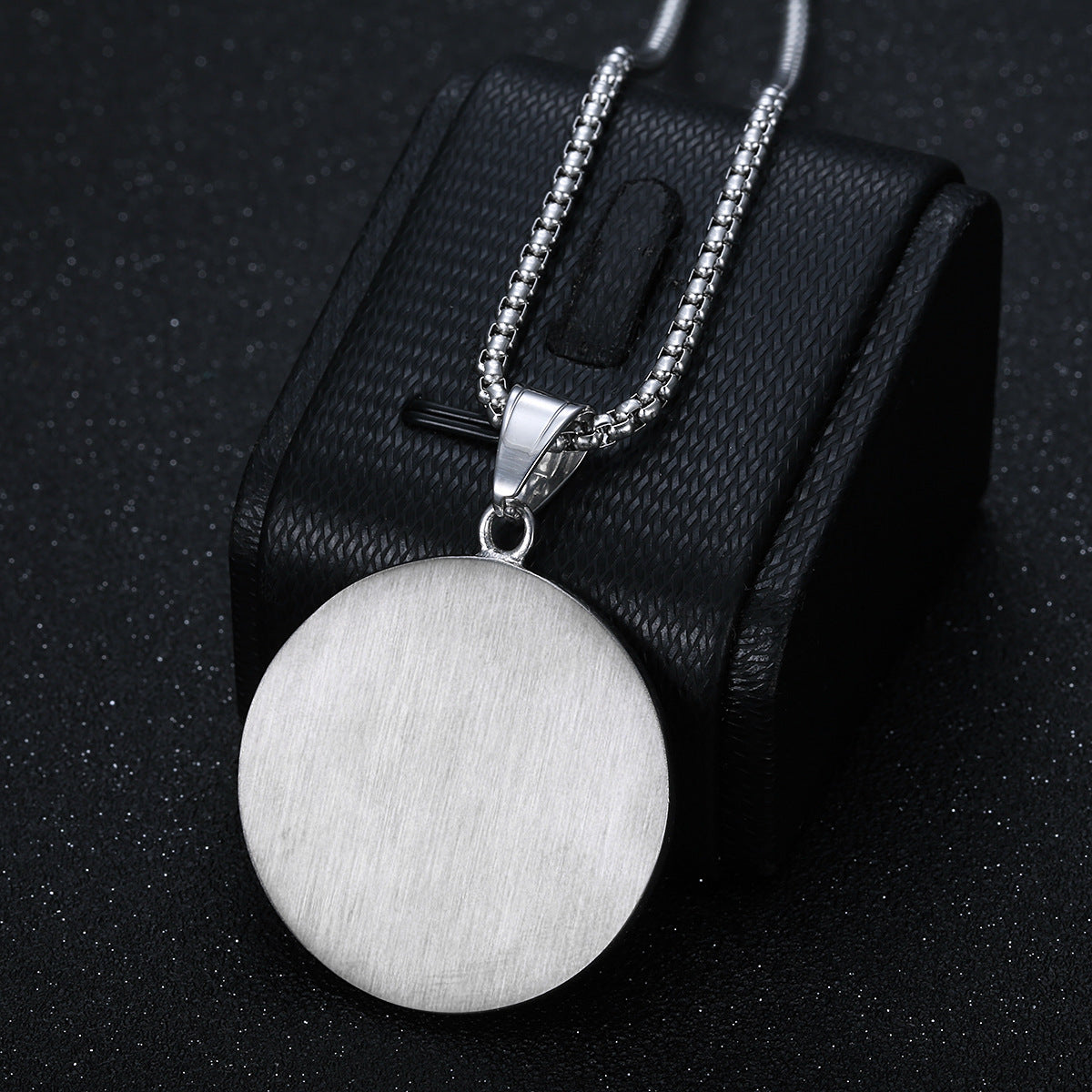 Titanium Steel Gold-plated Diamond Eye Of Pendants