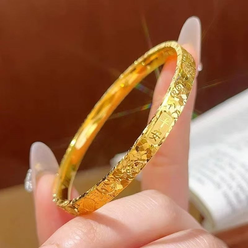 Women's Words Three-sided Mush Ice Light Luxury Alluvial Bracelet