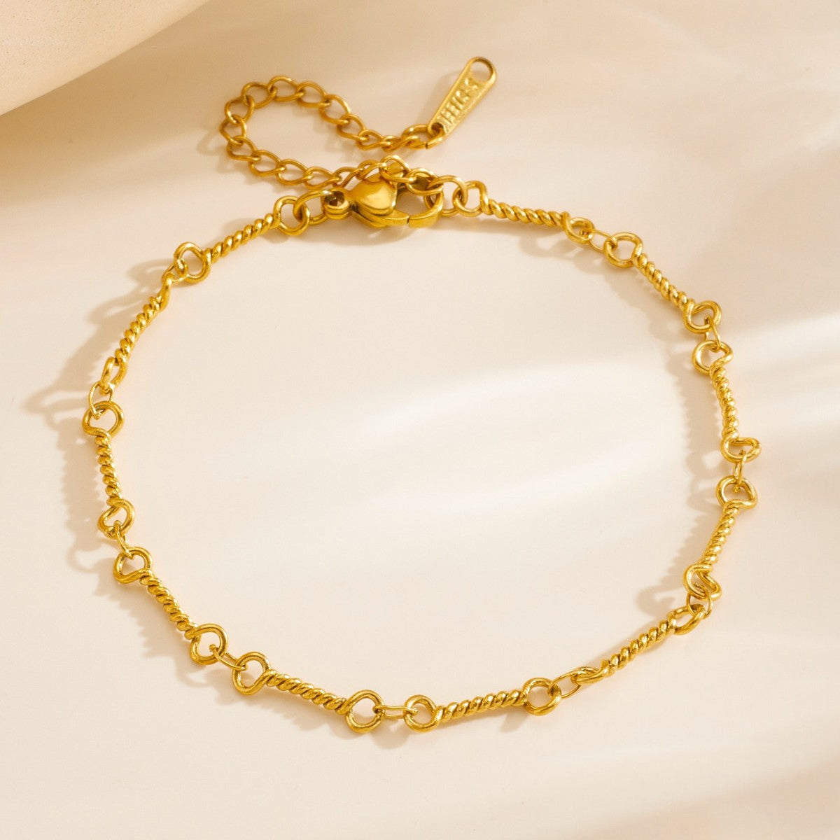 Women's Chain Simple Personality Fashionable Golden Jewelry Set