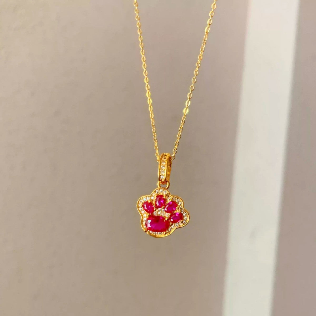 Women's Red Treasure Cat's Paw Cute Sweet White Necklaces