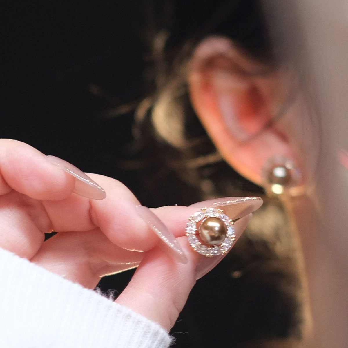 Classic Elegant Light Luxury Minority Round Champagne Pearl Rings