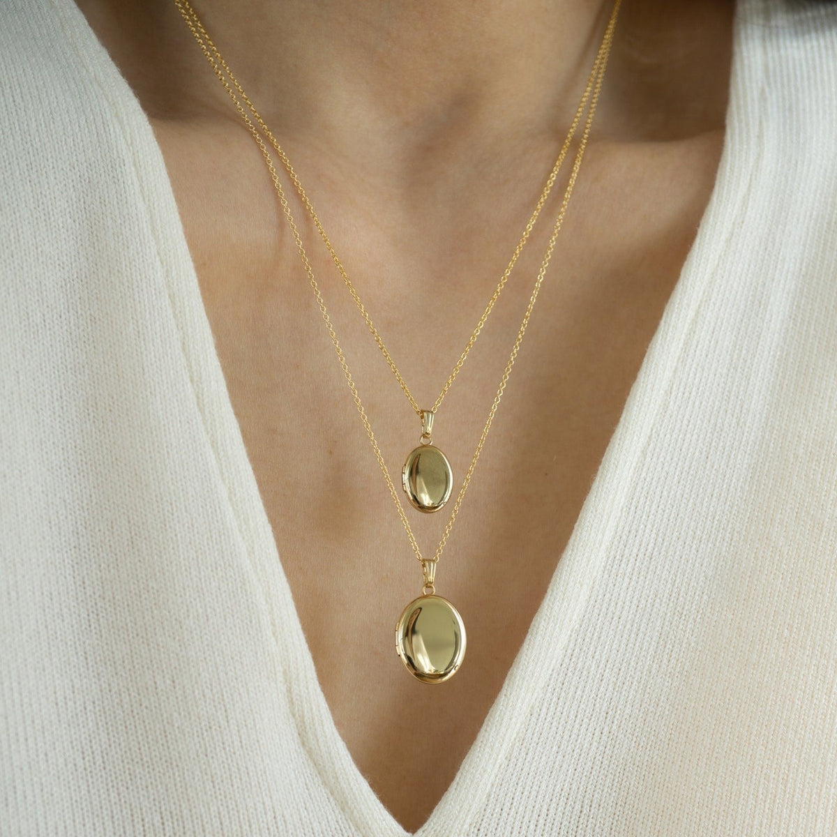 Album Frame Retro Simple Open Close Necklace